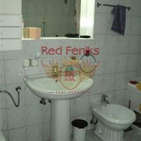 Flat in Montenegro, Herceg Novi, Herceg-Novi, 117 sq.m.