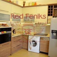 Квартира в Черногории, Бар, 132 кв.м.