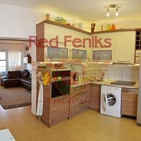 Квартира в Черногории, Бар, 132 кв.м.