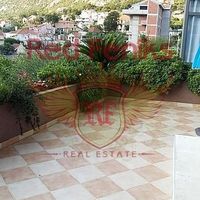 Flat in Montenegro, Kotor, 174 sq.m.