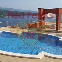 Квартира в Черногории, Бар, Добра Вода, 130 кв.м.