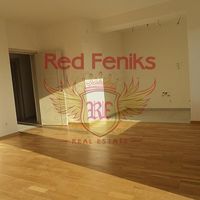 Flat in Montenegro, Budva, 197 sq.m.