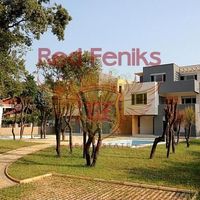 House in Montenegro, Bar, Utjeha, 340 sq.m.