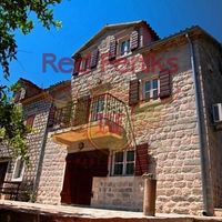 Дом в Черногории, Котор, 179 кв.м.