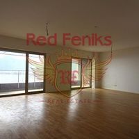 Flat in Montenegro, Budva, 190 sq.m.