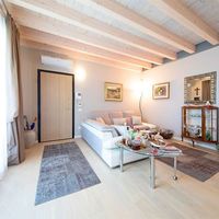 Apartment in Italy, Garda, 120 sq.m.