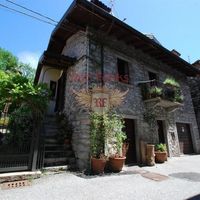 Villa in Italy, Tronzano Lago Maggiore, 102 sq.m.