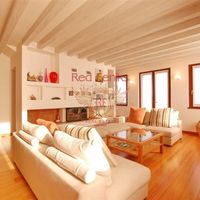 Villa in Italy, Tronzano Lago Maggiore, 124 sq.m.