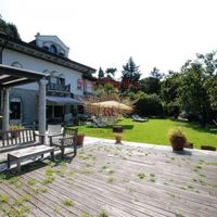 Villa in Italy, Tronzano Lago Maggiore, 450 sq.m.
