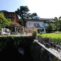 Villa in Italy, Tronzano Lago Maggiore, 450 sq.m.