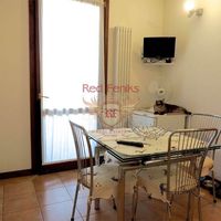 Апартаменты в Италии, Гарда, 130 кв.м.