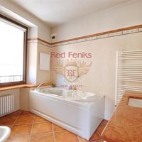 Апартаменты в Италии, Тронцано-Лаго-Маджоре, 160 кв.м.