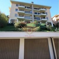 Apartment in Italy, Como, 148 sq.m.