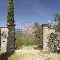 Другая коммерческая недвижимость в Италии, Пиза, 1274 кв.м.