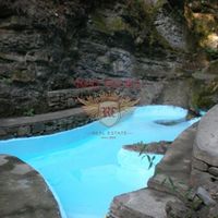 Другая коммерческая недвижимость в Италии, Сан-Ремо, 400 кв.м.