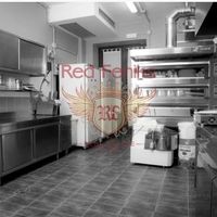 Другая коммерческая недвижимость в Италии, Милан, 70 кв.м.