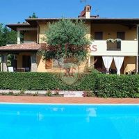 Апартаменты в Италии, Гарда, 120 кв.м.