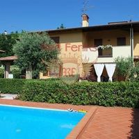 Апартаменты в Италии, Гарда, 120 кв.м.