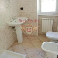 Апартаменты в Италии, Тронцано-Лаго-Маджоре, 152 кв.м.