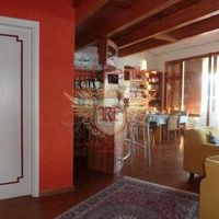 Апартаменты в Италии, Тронцано-Лаго-Маджоре, 90 кв.м.