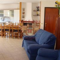 Apartment in Italy, Abruzzo, 100 sq.m.