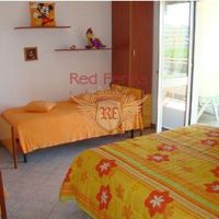 Apartment in Italy, Abruzzo, 100 sq.m.