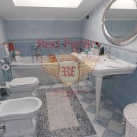 Apartment in Italy, Abruzzo, 100 sq.m.