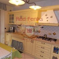 Apartment in Italy, Abruzzo, 100 sq.m.