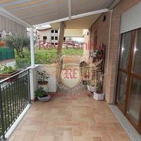 Apartment in Italy, Abruzzo, 100 sq.m.