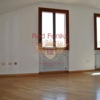 Apartment in Italy, Garda, 67 sq.m.