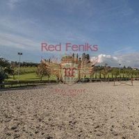 Other commercial property in Italy, Abruzzo, 608 sq.m.