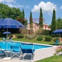 Other commercial property in Italy, Abruzzo, 250 sq.m.