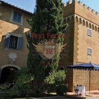 Другая коммерческая недвижимость в Италии, Пиза, 84000 кв.м.