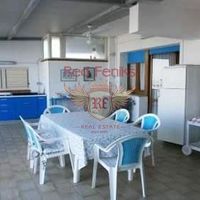 Apartment in Italy, Abruzzo, 215 sq.m.