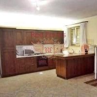 Apartment in Italy, Abruzzo, 233 sq.m.