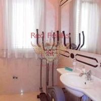 Apartment in Italy, Abruzzo, 233 sq.m.