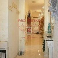 Apartment in Italy, Abruzzo, 225 sq.m.