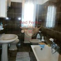 Apartment in Italy, Abruzzo, 90 sq.m.