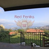 Апартаменты в Италии, Тронцано-Лаго-Маджоре