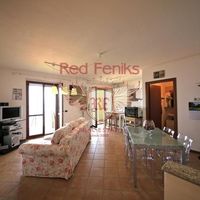 Апартаменты в Италии, Тронцано-Лаго-Маджоре