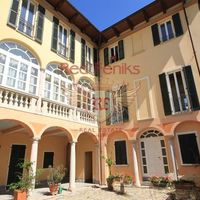 Апартаменты в Италии, Тронцано-Лаго-Маджоре