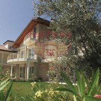 Апартаменты в Италии, Гарда, 100 кв.м.