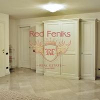 Villa in Italy, Garda, 350 sq.m.