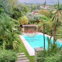 Villa in Italy, Garda, 350 sq.m.