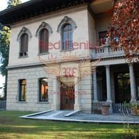 Апартаменты в Италии, Тронцано-Лаго-Маджоре, 480 кв.м.