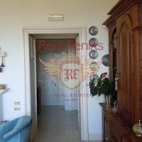 Апартаменты в Италии, Тронцано-Лаго-Маджоре, 480 кв.м.