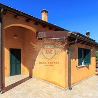 Villa in Italy, Savona, 200 sq.m.