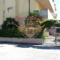 Apartment in Italy, Abruzzo, 70 sq.m.