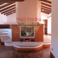 Апартаменты в Италии, Тронцано-Лаго-Маджоре, 160 кв.м.