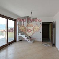 Апартаменты в Италии, Тронцано-Лаго-Маджоре, 110 кв.м.